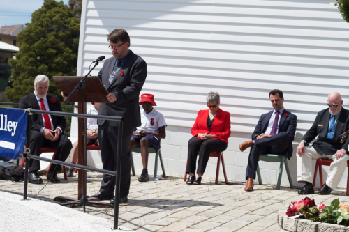 remembrance day 2020 - cenotaph - ex peter dane 3